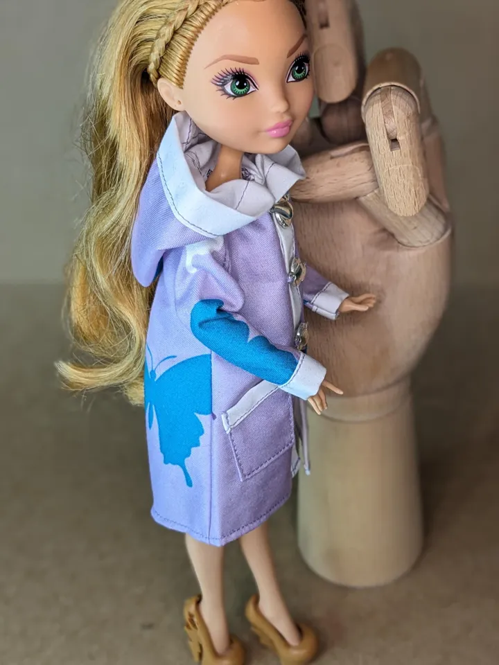 Handmade purple & white raincoat for 10.5-inch female dolls (MH, EAH)