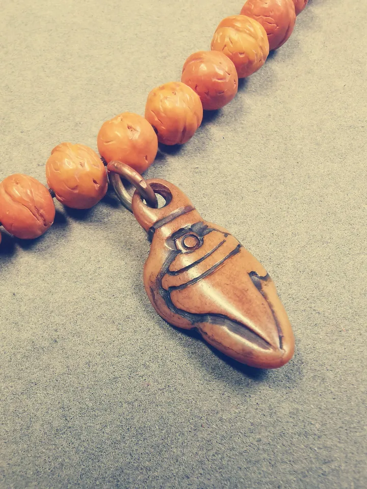 Gandhanra Hand Carved Tibetan Yak Bone Amulet,Shankha,Conch Pendant for Mala,Prayer Beads,Necklace