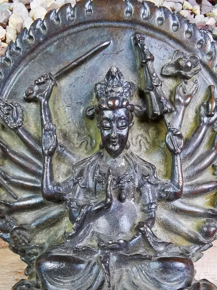 Gandhanra Antique Tibetan Statue,Thousand Armed Avalokitesvara, Padmapani,Kuanyin,80 Years Old