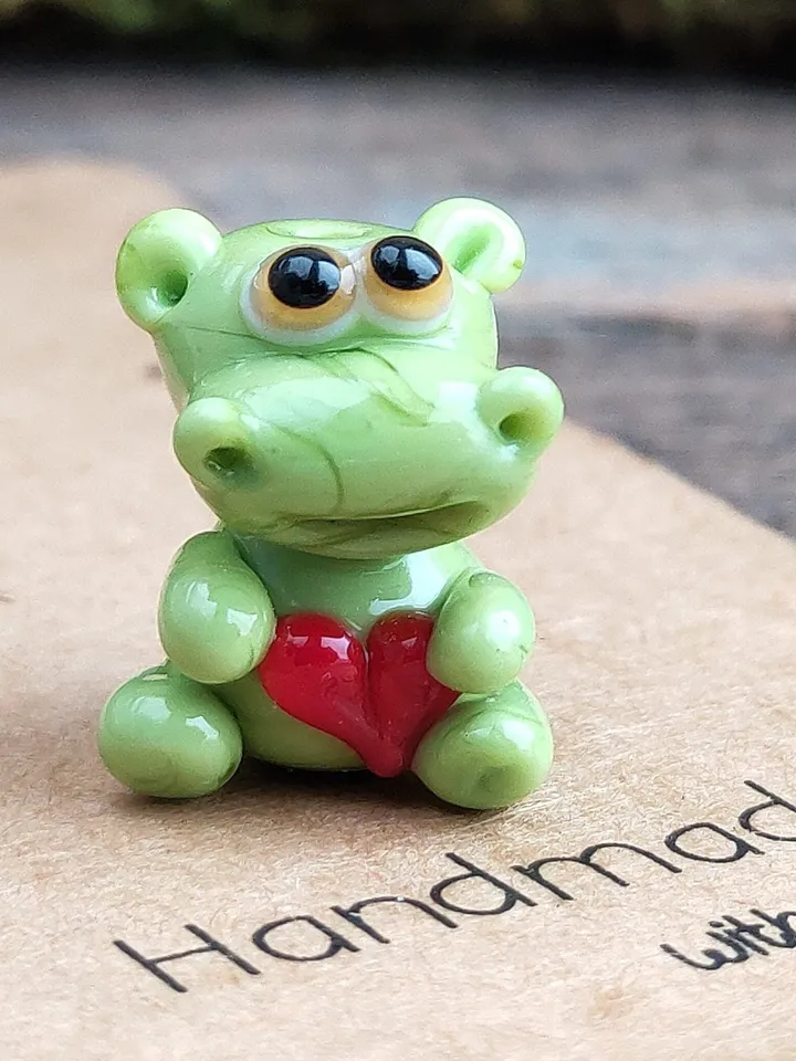 Hippo gifts Hippo ornament Hippo miniature Hippo figurine Hippo art Hippo Christmas Hippopotamus statues Begemoth figurine Glass hippo