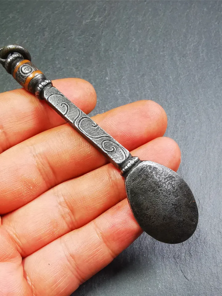 Gandhanra Handmad Tibetan Buddhist Tsog Offering Spoon,Serving Ritual Implement for Worship Ceremony,4.0" Length