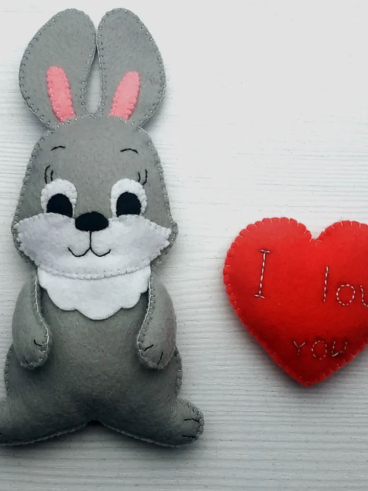 Valentines day gift, bunny toy, gift for her, gift for him, felt toys, Valentine day decor, Valentine heart, Valentine love ornament, felt heart ornament, Valentine bunny gift