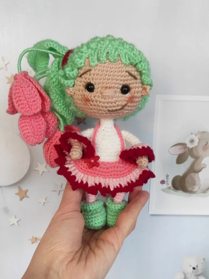 tulip doll, beautiful little doll, flower girl doll
