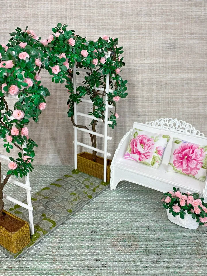 Arch with a weaving rose and a bench. Dollhouse accessories. 1:12. Doll garden. Plants for the doll.