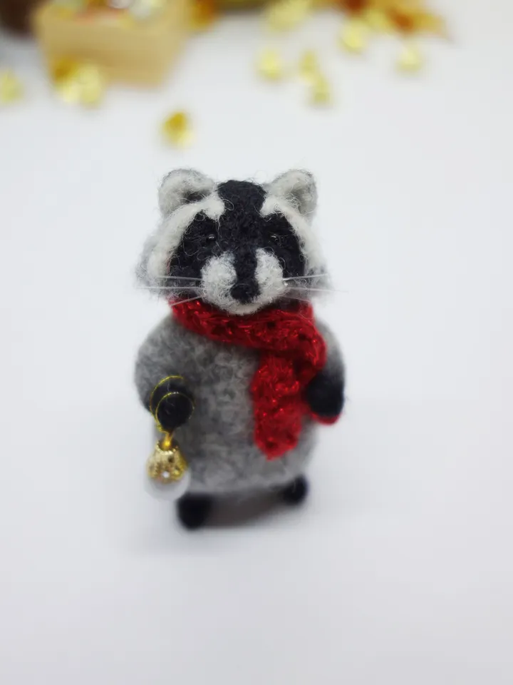 Freddy the raccoon, miniature needle felted animal, gift for Christmas, made to order