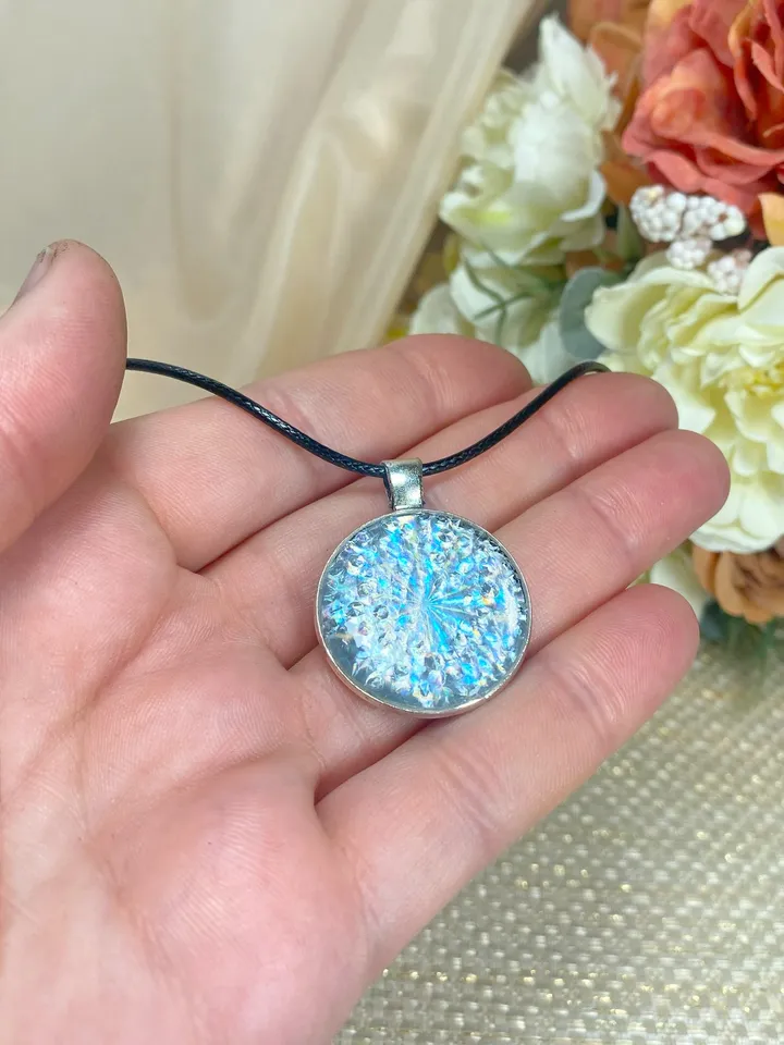 3D handmade pendant.