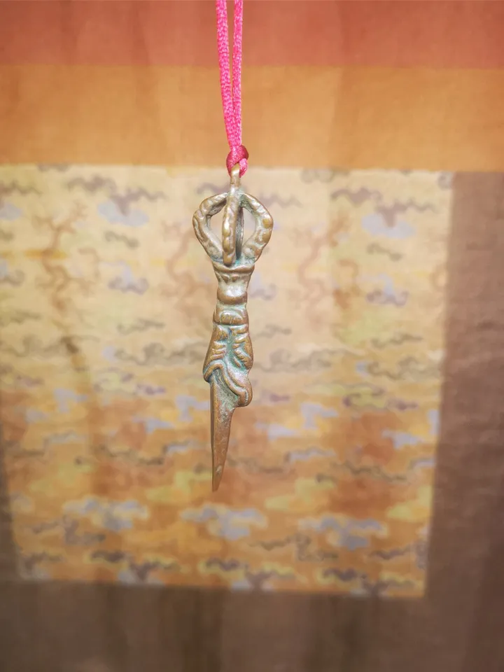 Gandhanra Antique Tibetan Amulet,Dragon Phurba,Kila(Dorje Phurba) , Trantic Buddhism Ritual Implement Pendant,Made of Copper,2.6"