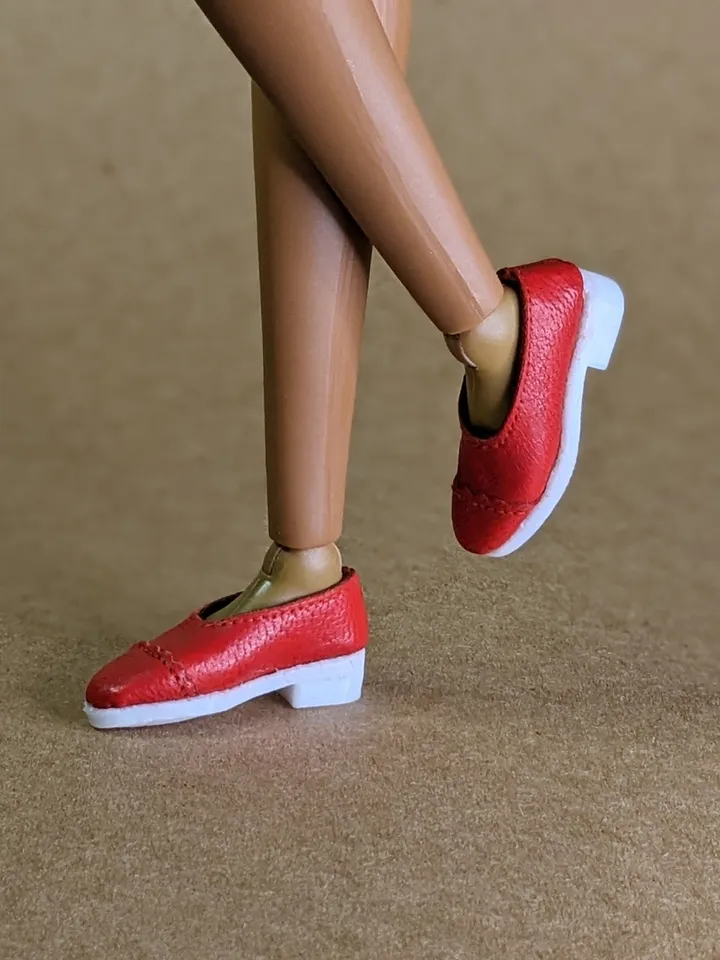 Handmade red & white leather Oxford shoes for 16-inch Integrity dolls (FR16)
