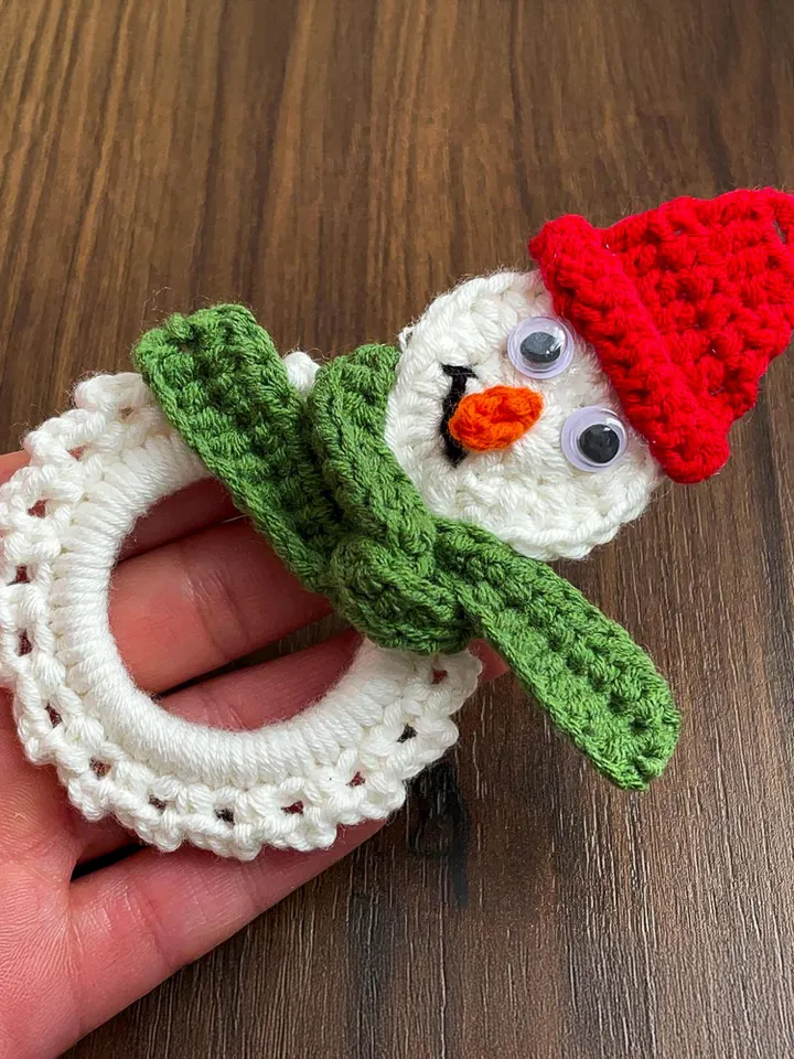 Snowman Wreath Crochet Pattern, Christmas Ornament PDF Tutorial, DIY Holiday Décor, Beginner-Friendly Festive Craft, Handmade Decoration