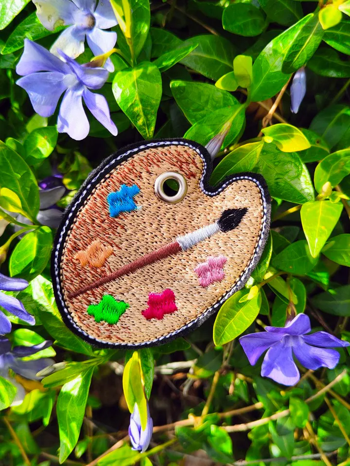 Machine Embroidery Design Artist's Palette
