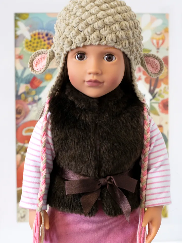 Crocheted lamb hat for 18″ American girl doll (AG doll) and Our Generation doll (OG doll)