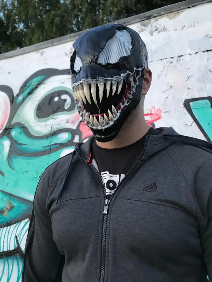 Venom mask / Venom helmet / Venom cosplay