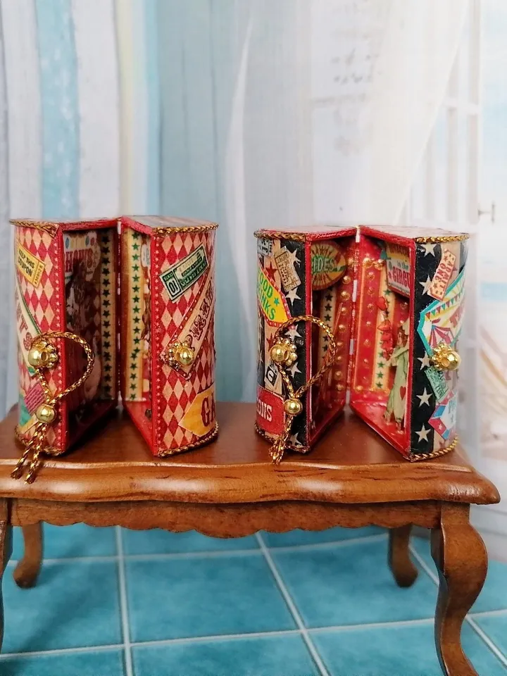 Circus for the dollhouse. Miniature circus. 1:12. Dollhouse miniature.