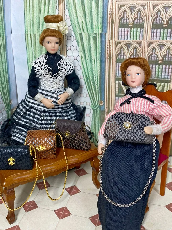 Doll bag. Imitation. 1:12. Doll accessories. Leather bag for a doll.