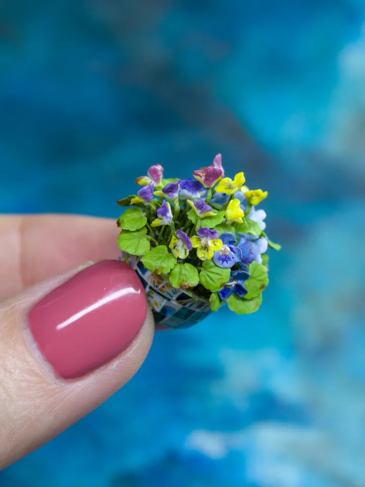 TUTORIAL Miniature pansies with air dry clay