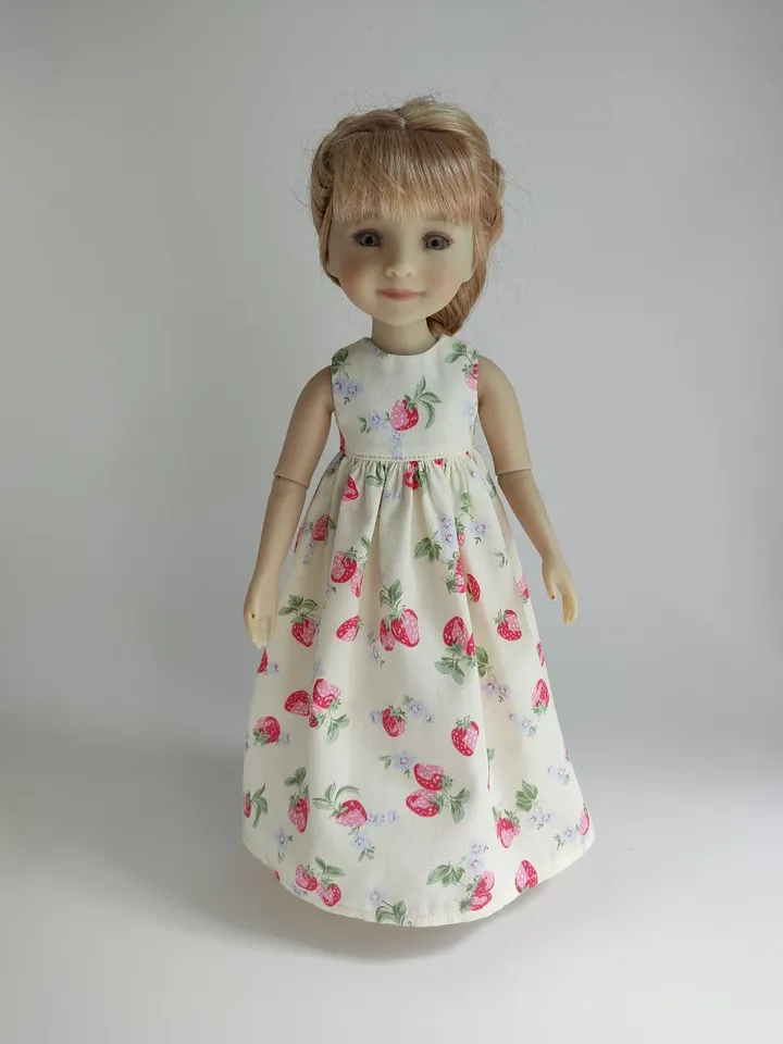 Ruby Red Fashion Friends and Wellie Wishers dress pattern.