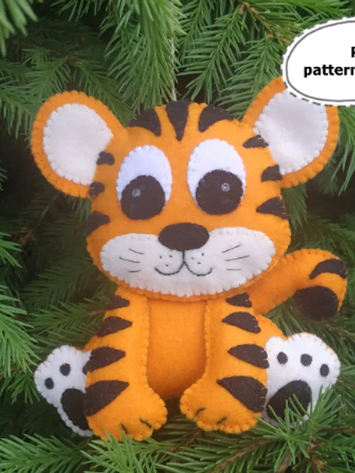 Tiger felt pattern, felt animals pattern, felt tiger toy, Christmas pattern, PDF sewing pattern, tiger Christmas ornament, plush tiger toy, safari nursery decor