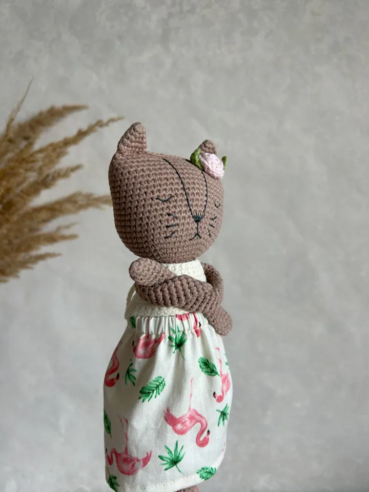 Crochet cat toy, stuffed animal toy, cat toy, amigurumi toy cat