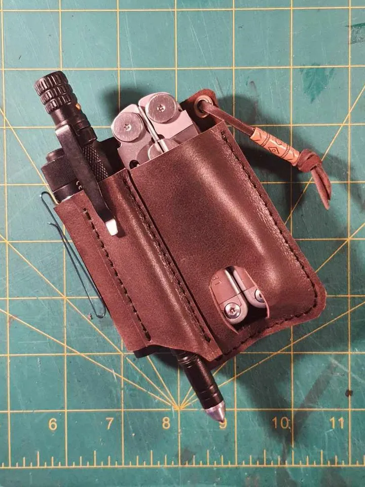 Leather EDC, Belt Case Pattern, leather organizer, Leather Multitool Sheath, Leather man sheath, multitool, tactical pen, flashlight PDF.