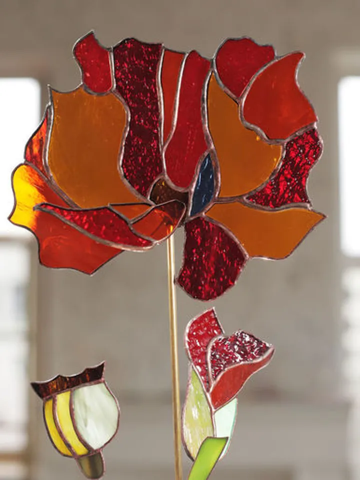 Poppy with Bud, Seed Pod, and Leaf on a Stand, Stained Glass Poppy, Tiffany Style Wildflower, Decorative Glass Poppy, Poppy Flower with Bud and Leaf, Handmade Glass Bloom, Poppy on a Stand