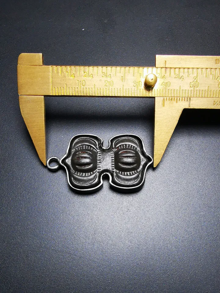 Gandhanra Antique Tibetan Buddhist Protective Pendant,Vajra Dorje Amulet (Vajrayana) ,the Protector of Buddha, inlaid with Sliver