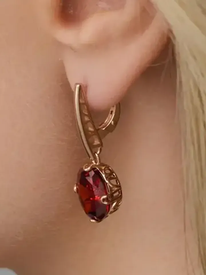 Earrings silver 925 gold plated with garnet