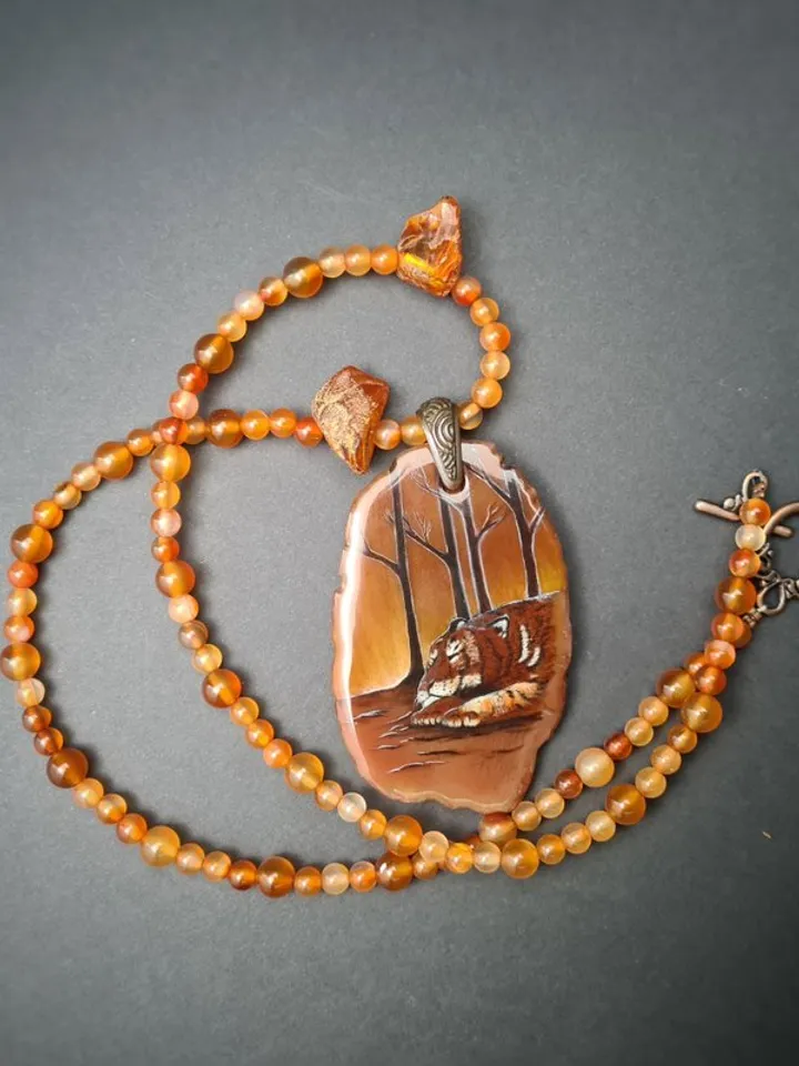 Tiger necklace Agate necklace Real oil painting of tiger Lacquer miniature