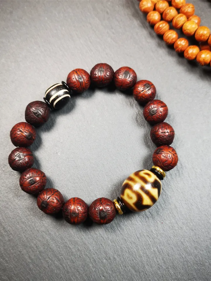 Gandhanra Unique Tibetan Lotus Darlo Dzi Wrist Mala with Old Bodhi Beads,Fit for 15-19cm Wrist,Protective Bracelet,Spiritual Gift
