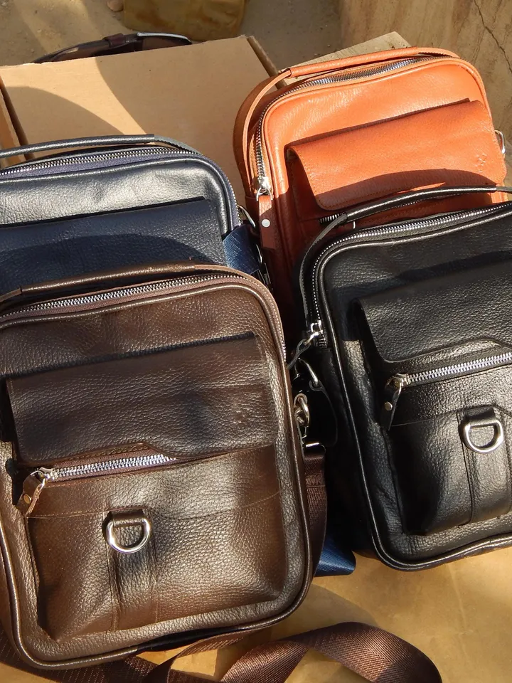 Leather Shoulder Bag, Handmade Crossbody Bag, Everyday Durable Bag, Zippered shoulder bag, Mens purse with a flap, Unique Gift for Him