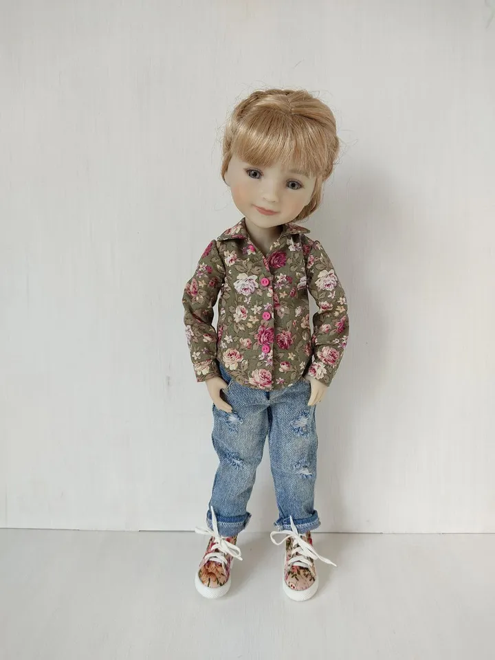 PDF sewing pattern for Ruby Red Fashion Friends dolls.