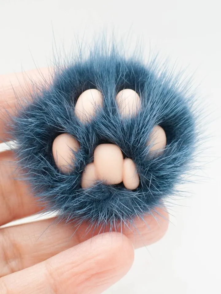 Toe beans  Brooch