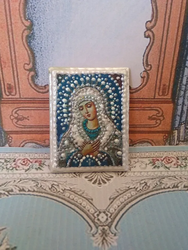 Miniature icon. Christmas.1:12 scale.Dollhouse miniature. Christmas. 1:12.Handmade.