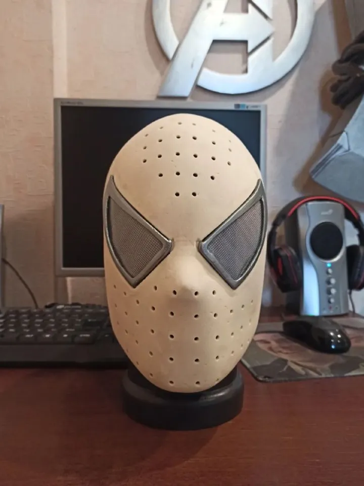 Spider Man Tobey Maguire Face Shell