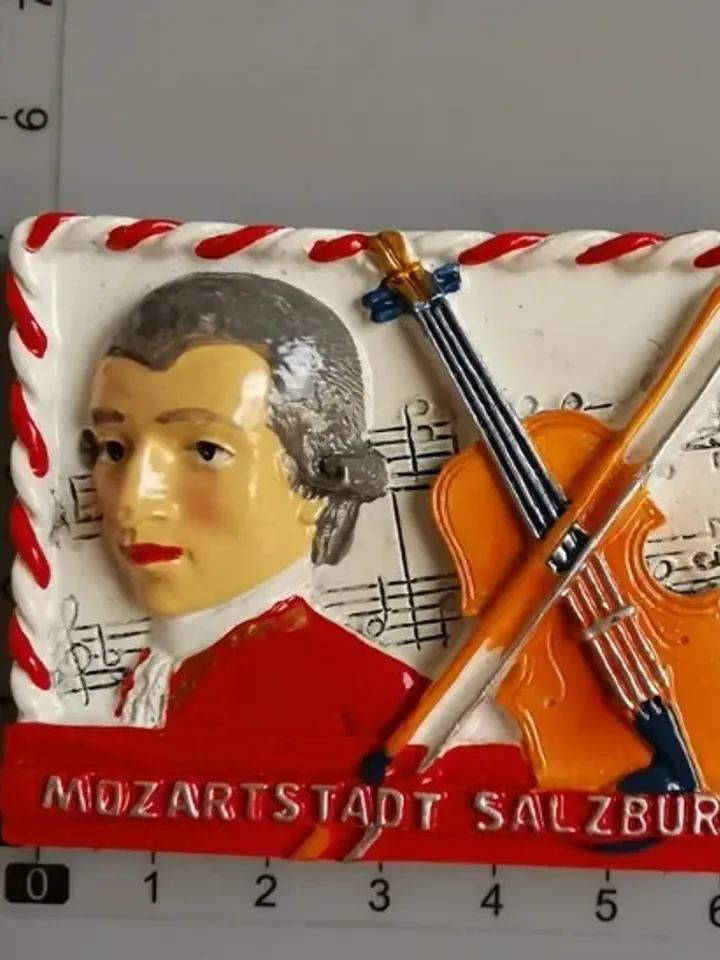 3D Resin magnetic fridge stickers, tourist souvenirs (Austria).