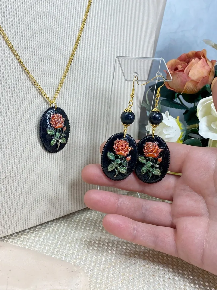 Vintage handmade jewelry set.