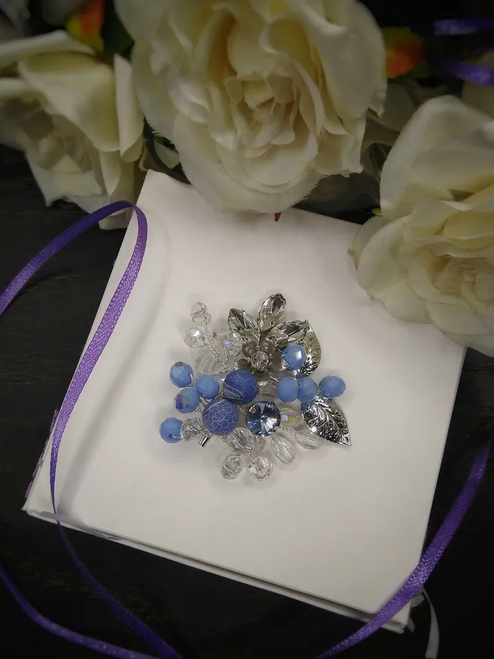 Blue brooch for women Flower brooch Unique gift for her Personalized gifts Gift baskets for women Gift for friend Mom's gift