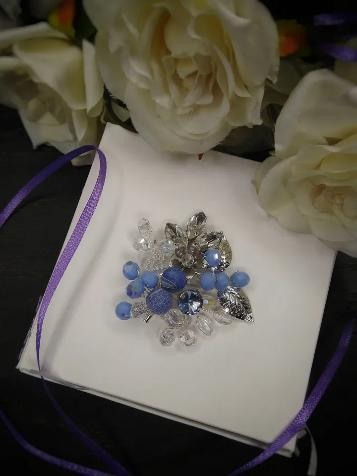 Blue brooch for women Flower brooch Unique gift for her Personalized gifts Gift baskets for women Gift for friend Mom's gift