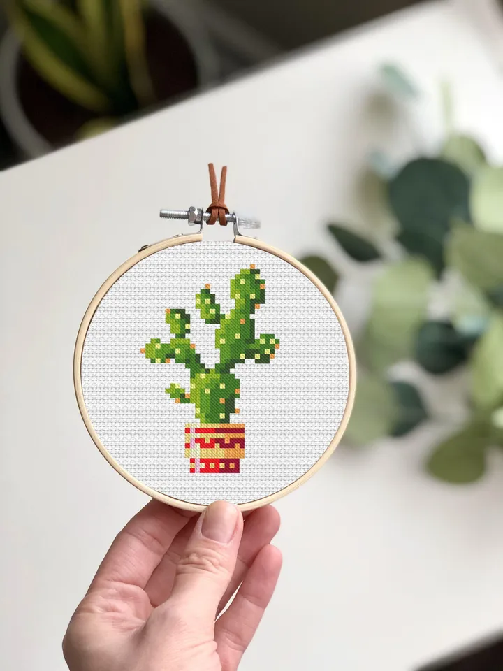 Cute cactus plant cross stitch pattern PDF download Small cross stitch chart, Cactus hand embroidery PDF, Potted plants, DIY Home decor #P22
