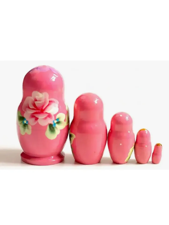 Matryoshka wooden 4,3” souvenir. Set of 5 dolls in 1.