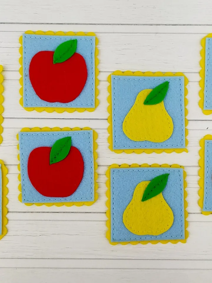 Fruit felt memory game pattern PDF, Felt matching game, Felt memory cards, Felt toy pattern, Travel Toys