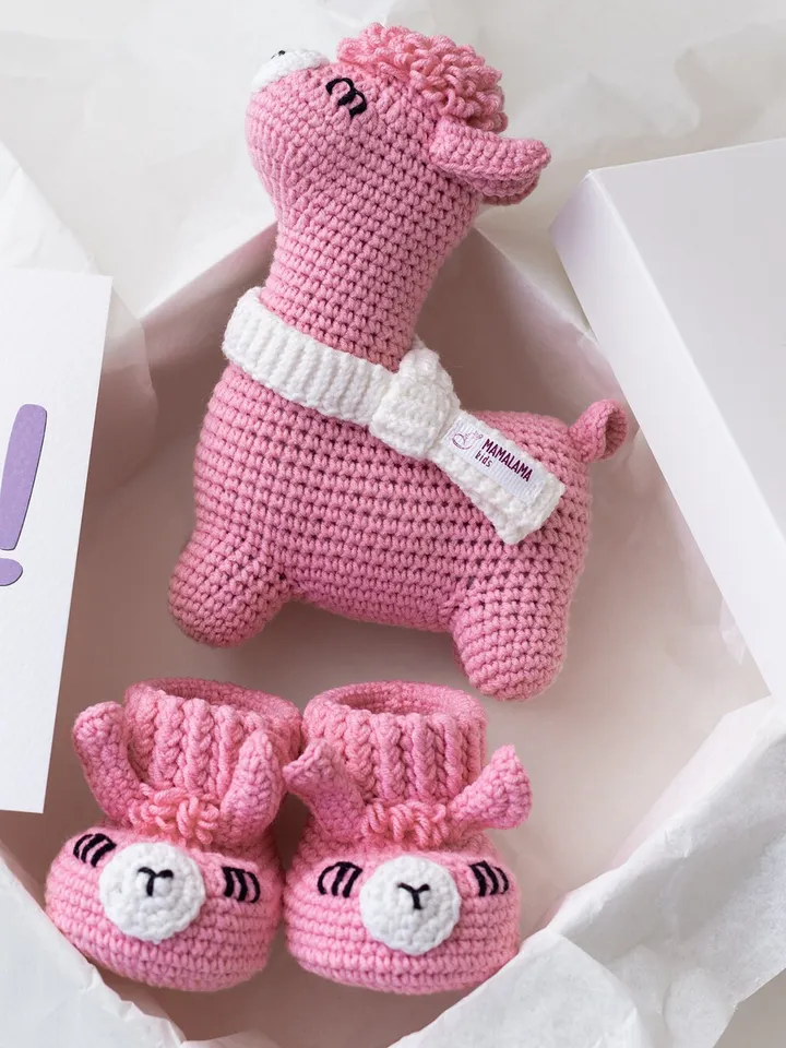 Cute newborn gift toy Pregnancy congratulations gift idea for new baby girl welcome shower gender reveal party Sweet baby pink decor