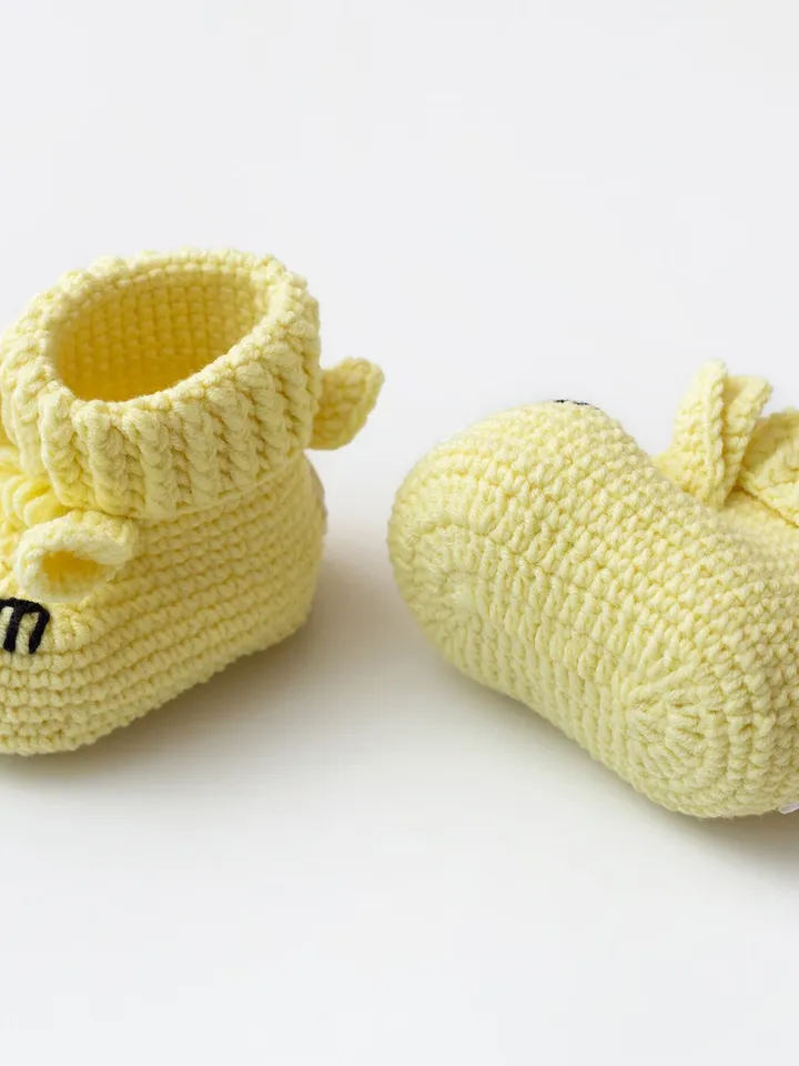 Mom to be gift yellow gender neutral baby gift basket with Crochet llama toy animal booties pregnancy future mommy gift