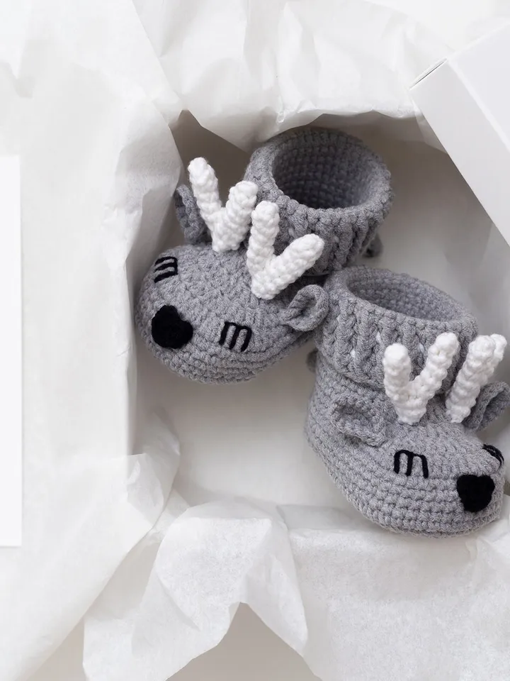 Christmas baby announcement gift box Christmas pregnancy gift for new mom Mommy to be basket Christmas newborn woodland gift nursery decor
