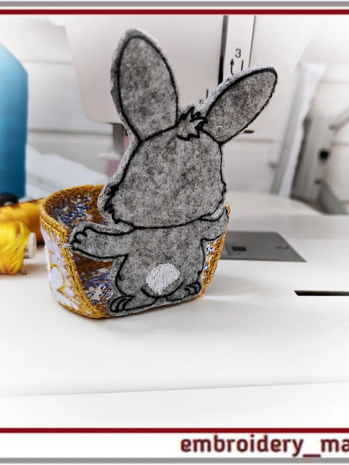 In the hoop embroidery design Easter egg basket Bunny