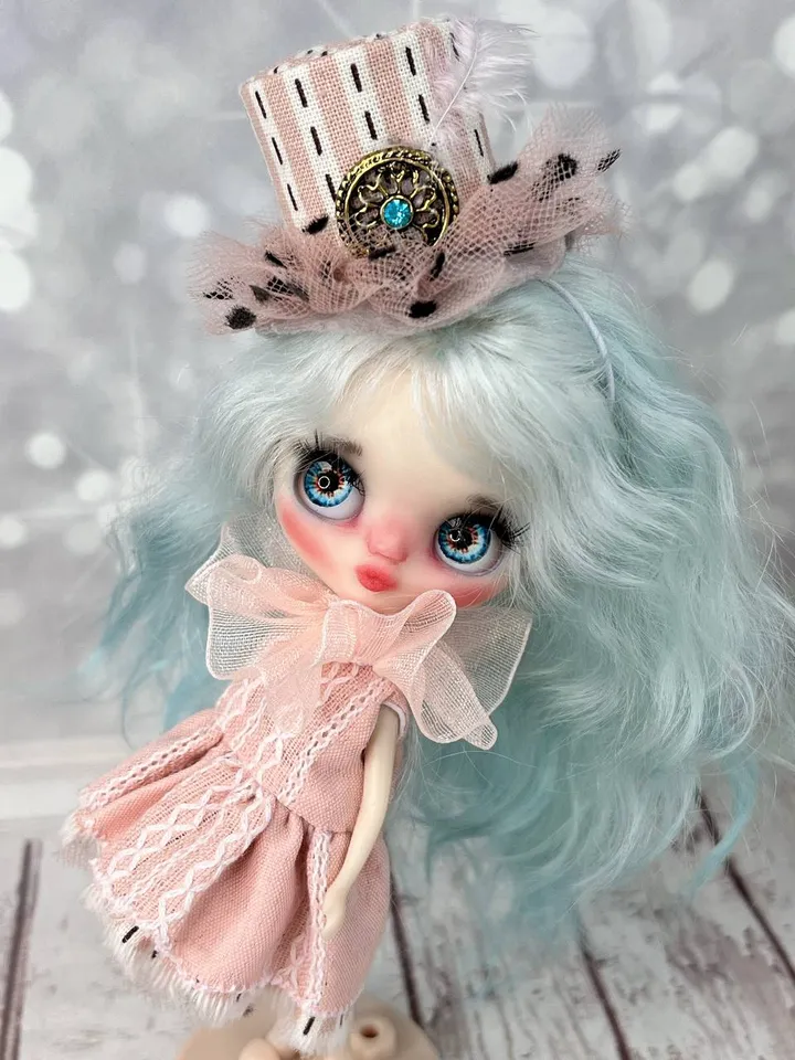 Adorable little doll in a hat. Petite Blythe with blue hair.