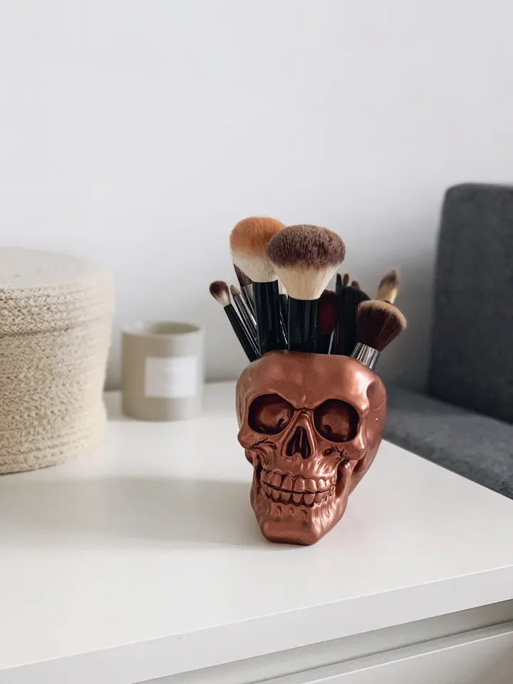 Black Skull Brush Holder Tattoo Skull Planter Pink Skull Skull Vase Pen Holder Skull Decor Skull Gold Painted Skull Human Skull Skull Home