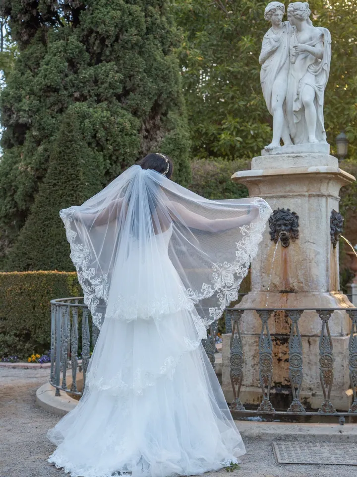 Two tier veil ,Embroider veil, Veil in 2 layer, Veil Wedding, Bridal Veil, Waltz length bridal veil, White veil, Fingertip veil 30028.1