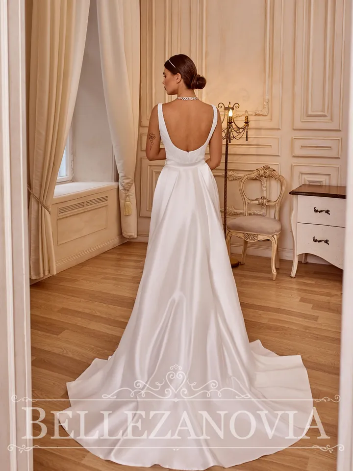 Open back wedding dress, Wedding dress with detachable skirt, Elegant wedding dress, Modern bridal gown, Mermaid wedding dress, Bridal gown