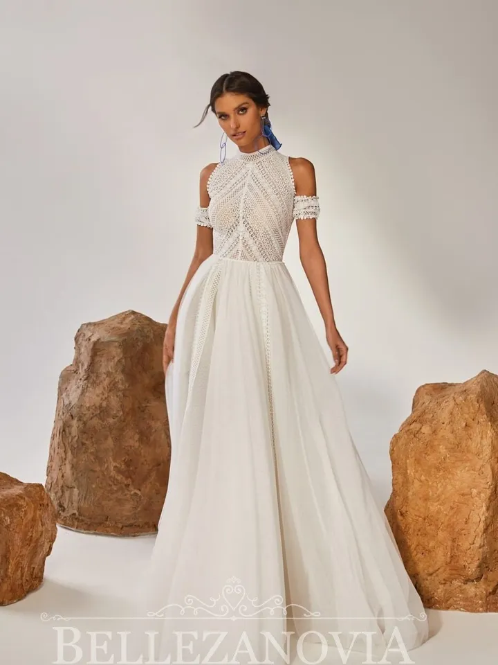 Simple wedding dress, Boho wedding dress, Rustic wedding gown, Ivory Lace Vintage Wedding Dress, Bohemian Bridal Gown, Vintage Bridal Gown