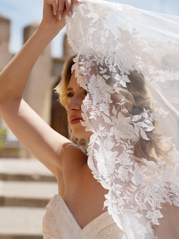 Cathedral wedding veil, Unique veil wedding cathedral, Veil wedding cathedral, Cathedral veil, Wedding veil cathedral Ivory long veil 900233